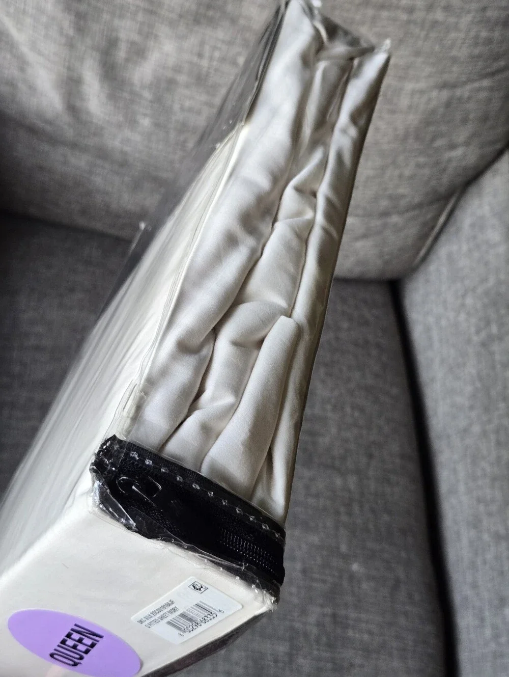 Donna Karan Collection Silk Indulgence Queen Fitted Sheet Ivory